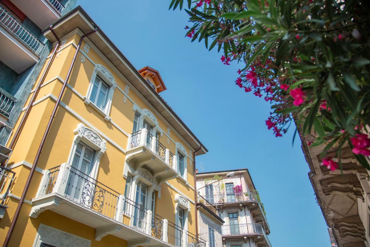 Aqualago Casa Vacanze Apartment E Verbania Exteriör bild